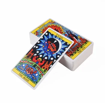 Tarot del Fuego Carduri vă invită adânc în inima spiritului într-un mod unic, nimic nu scapă preaviz de cel care citește