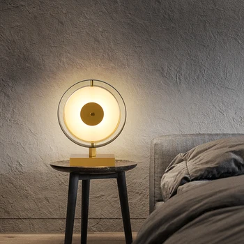 Postmodern Creative LED Masă Lampă de Noptieră Dormitor Birou Simplu Lumini Negru Sau Alb Living Designer de Corpuri de Iluminat de Arta