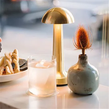 Thrisdar Creative Bar Lămpi de Masă cu LED Reîncărcabilă Noptiera Dormitor Birou, Lampa de Masa Vintage Restaurant Cafenea tabelul Lumina de Noapte
