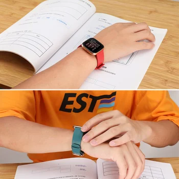 Piele Watchband pentru Fitbit-Versa 2 Înlocuire Curea Respirabil Femei Bărbați brățară band Inteligent pentru Fitbit-versa lite / versa
