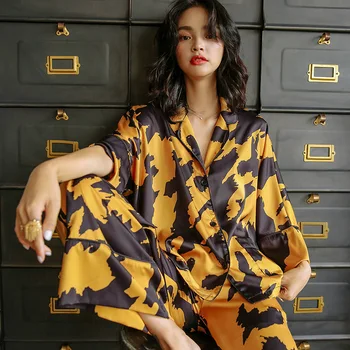 Maison Gabrielle Mătase Satin Set de Pijama pentru Femei Primavara-Vara Body Abstract Tipărite Aur Negru Poate Fi Purtat în Afara de Agrement
