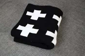Pătură copil Alb Negru Drăguț Cruce Tricotate Carouri Pentru Pat, Canapea Cuvertură de pat Prosoape de Baie Play Mat Cadou transport gratuit 2 dimensiuni