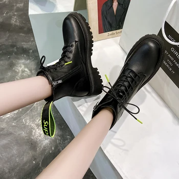 2020New produse adidași femei graffiti pantofi plat din piele adidasi pantofi sport adidași de moda de culoare de potrivire cizme Martin