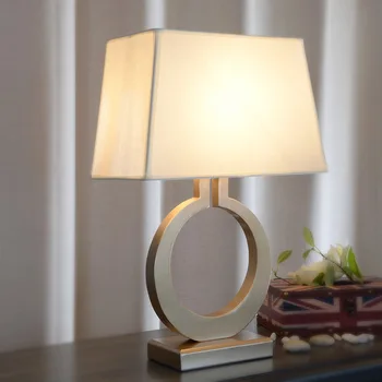 De înaltă Calitate, Moderne, de Lux Lampă de Masă Vila de Aur de luat Masa Decor de Masă Lampă de Masă Nordic Retro Dormitor Noptieră Lumina LED-uri