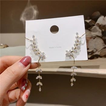 2020 coreeană nou design de moda bijuterii de lux placat cu frunze cercei Creativitatea design-ureche clip os femei cercei