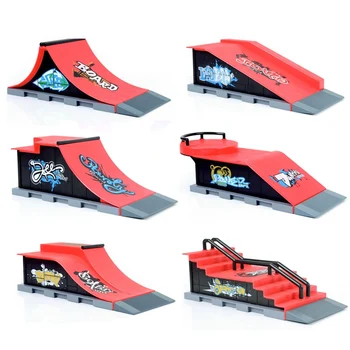 6Styles Asamblare DIY Deget Mini Skateboard Punte Camion Skatepark Bord Cu Rampa Accesorii Seturi de Grif Final Parcuri Kit