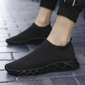 Adidasi Casual Respirabil Bărbați Șosete Om de Moda Casual, Pantofi ochiurilor de Plasă Respirabil Confortabil Lumina Slip-on Mocasini Pantofi Plat