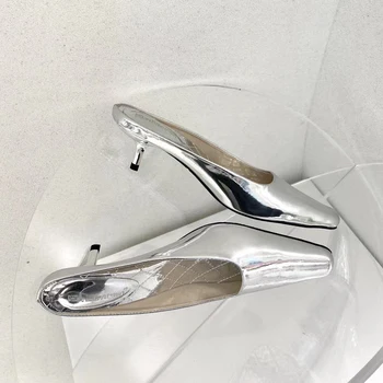 De Aur/Argint Femei Papuci Diapozitive Rotund Toe Slip Pe Superficială Moda Papuci De Catâri Pantofi Subțire Mijlocul Tocuri Slide-Uri De Partid Catâri
