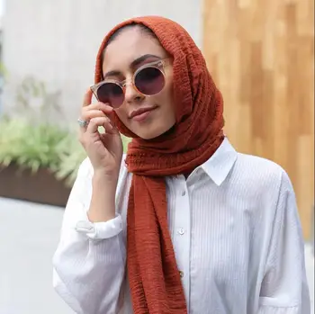 Cele mai noi Femeile Eșarfă Mototoli Bubble Hijab Bumbac Șaluri Moda Simplu Rid Folie Musulman Bentita Decora Populare 87Color 10buc/Lot